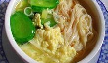 吃瓜面的做法,吃瓜面制作攻略，夏日消暑必备