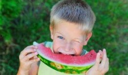 吃瓜笑的图片,揭秘网络热图的欢乐瞬间