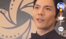 坐等吃瓜gif,gif中的网络围观文化