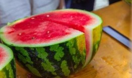 兰州高校吃瓜事件是啥