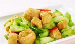 挑战吃咸瓜尾,咸瓜尾的独特风味大揭秘