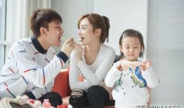 吃瓜群众和妈妈,一场家庭爱的盛宴