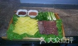 内蒙海拉尔吃瓜,瓜果飘香，夏日消暑新风尚