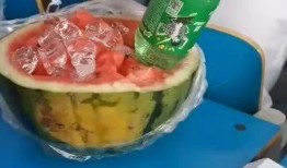 吃瓜窜稀吗,揭秘网络热议背后的“窜稀”现象