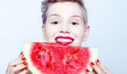 吃美人瓜的视频,一探美人瓜的独特风味