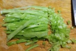 骨折可以吃瓜了吗,何时可以放心吃瓜？