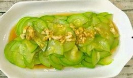 白瓜凉拌怎么吃,白瓜凉拌，简单美味家常菜