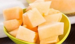 吃哈密瓜白,夏日消暑美食新宠